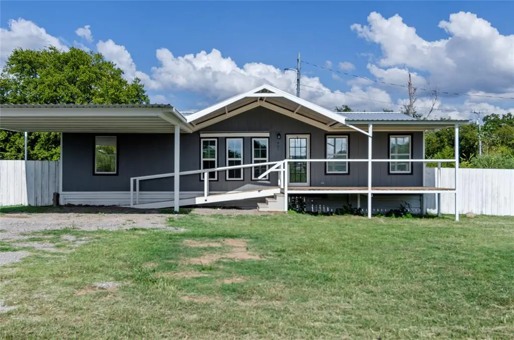 Bowie, TX 76230,401 Barker Street