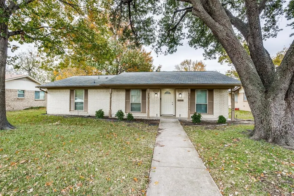 Garland, TX 75043,1014 Ravencroft Drive