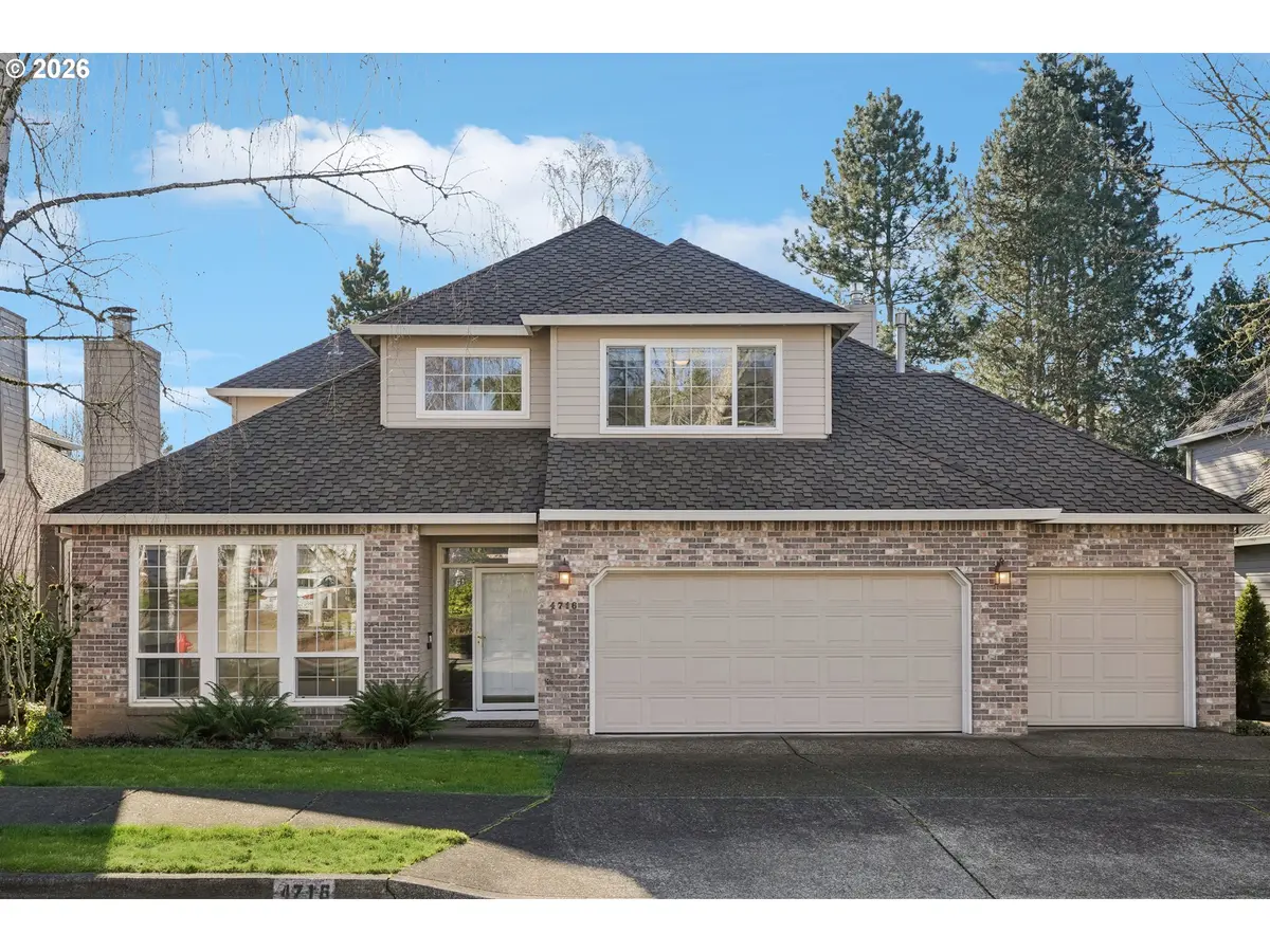 Lake Oswego, OR 97035,4716 AVERY LN