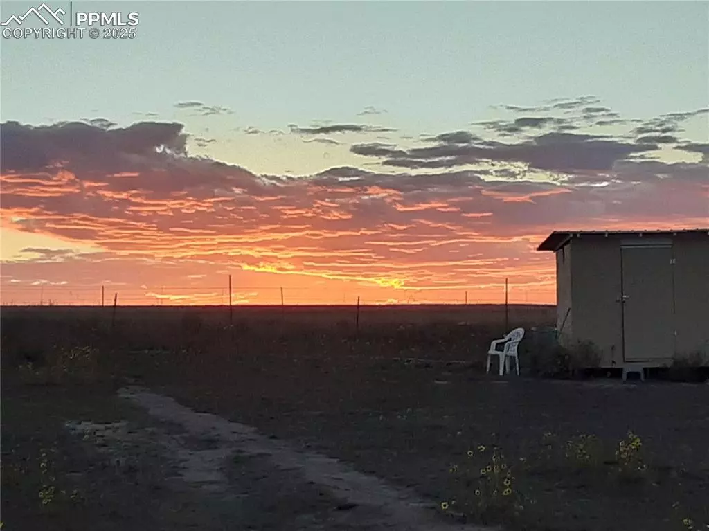 Calhan, CO 80808,12155 Oil Well RD