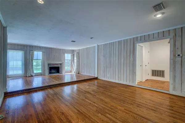 Greenville, TX 75402,18 Mullaney Road