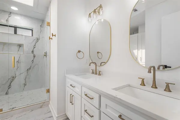 Allen, TX 75002,922 Sycamore Creek Road