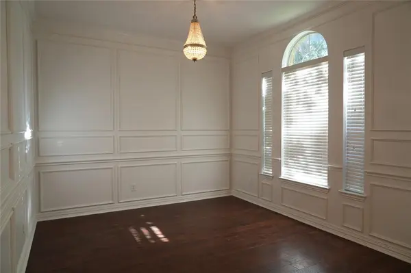 The Colony, TX 75056,6437 Landmark Trail