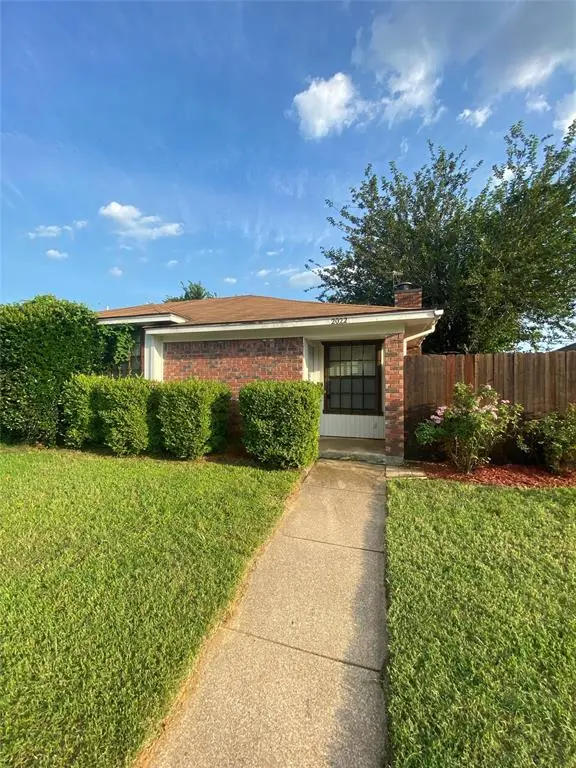 Arlington, TX 76012,2022 Minnie Drive