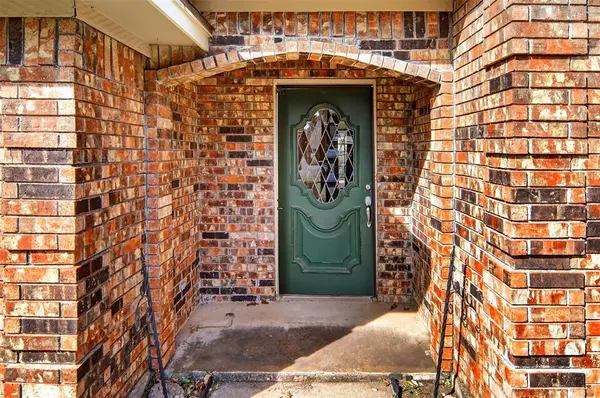 Fort Worth, TX 76133,7864 Mahonia Drive