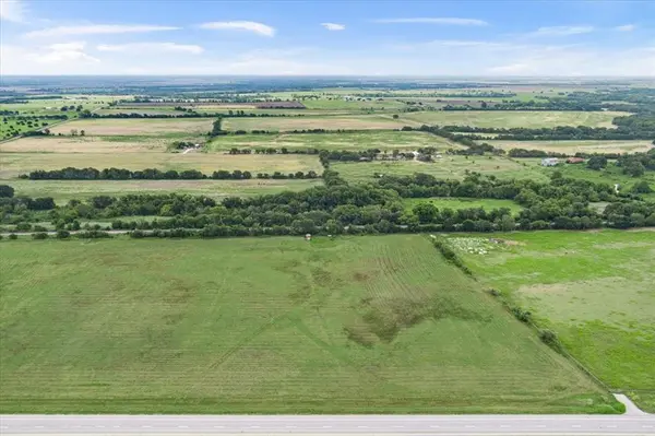 Troy, TX 76579,15179 N I-35