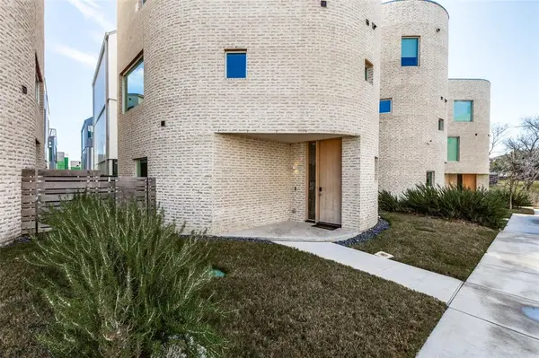 Dallas, TX 75243,308 Blackland Court