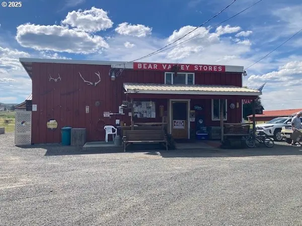 Seneca, OR 97873,209 BARNES AVE