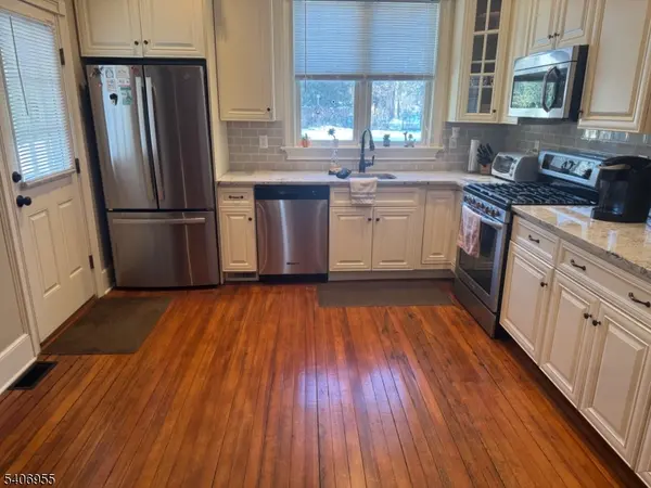 Westfield Town, NJ 07090,240 Orchard St