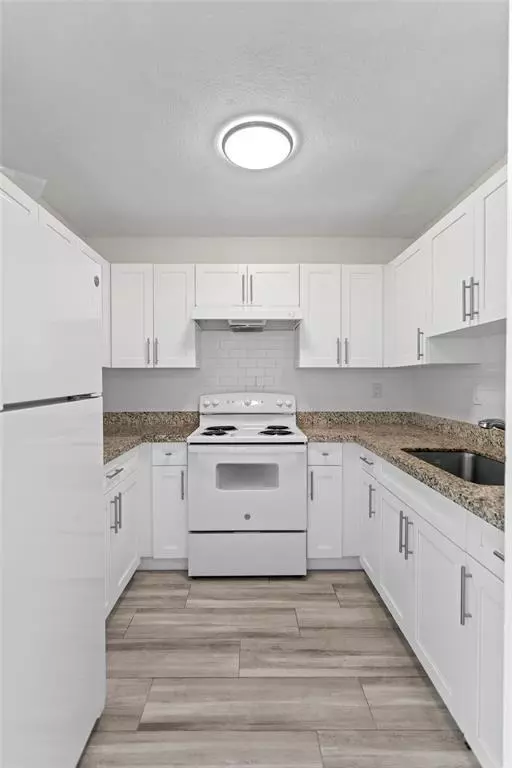 Fort Lauderdale, FL 33309,493 NW 43rd St #8