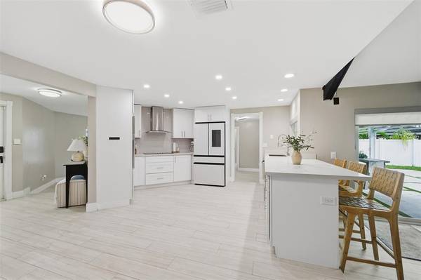 Davie, FL 33328,8340 SW 27th Place