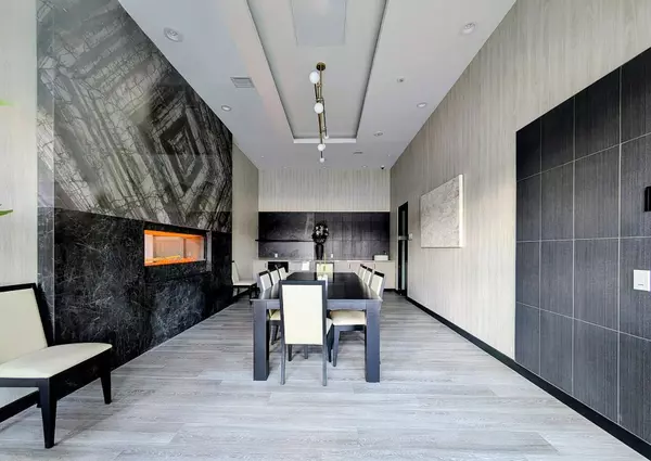 Milton, ON L9T 9N7,8020 Derry RD #1407