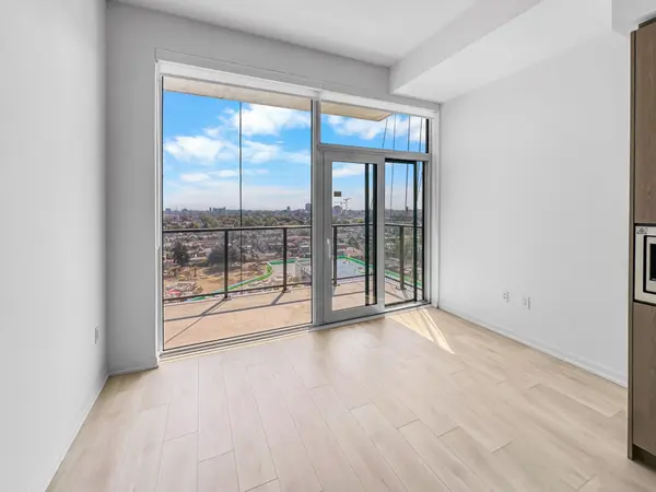 Toronto W02, ON M6H 0E3,1285 Dupont ST #1002