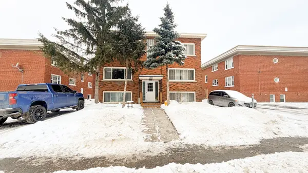 Carlingwood - Westboro And Area, ON K2A 0Y1,365 Tillbury AVE #1