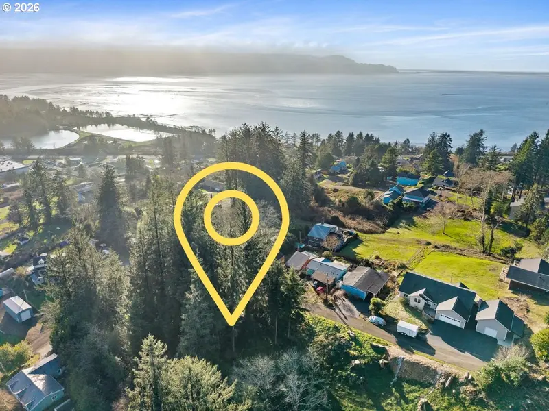 VL 1102 12th ST, Bay City, OR 97107