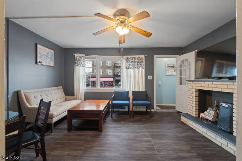 1094 Avenue C, Bayonne City, NJ 07002