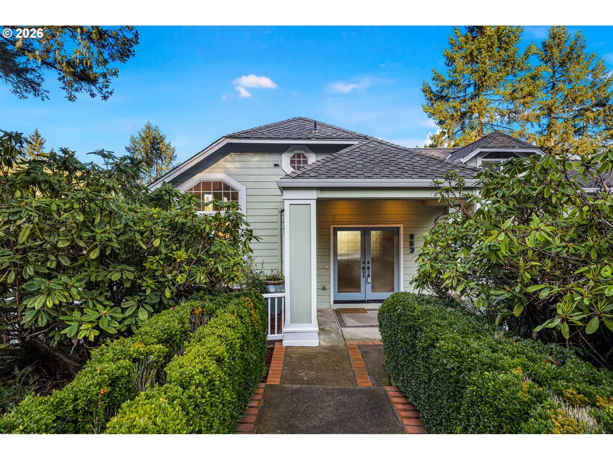 Eugene, OR 97405,653 BROOKSIDE DR