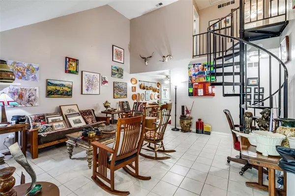 Dallas, TX 75218,8927 Groveland Drive