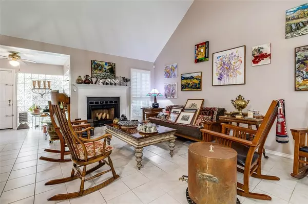 Dallas, TX 75218,8927 Groveland Drive