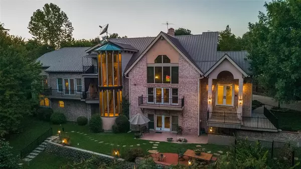 Dallas, TX 75214,3435 Wendover Road