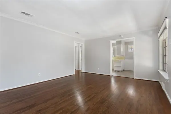 Dallas, TX 75214,6520 Saint Moritz Avenue