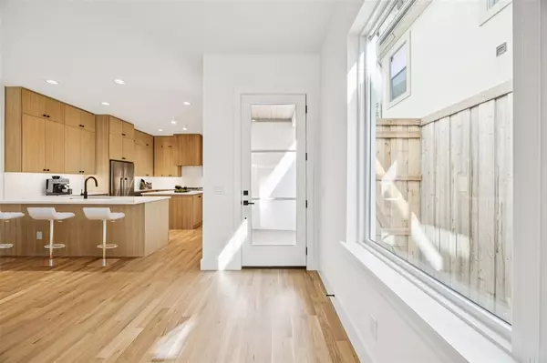 Dallas, TX 75206,5602 Ellsworth Avenue