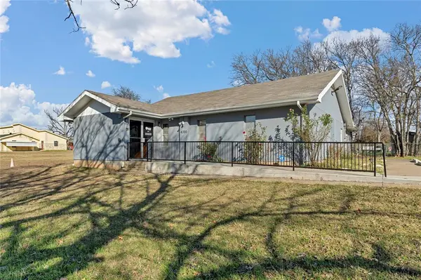 Lake Worth, TX 76135,4300 Williams Spring