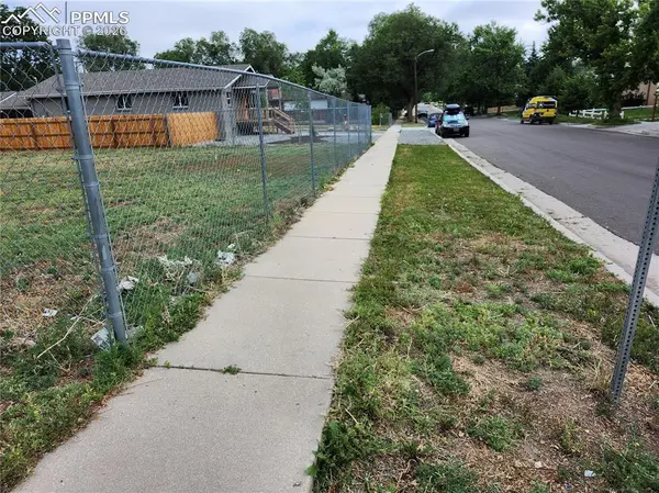 Colorado Springs, CO 80909,1504 Tweed ST