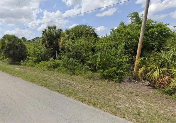Lehigh Acres, FL 33974,747 Long Distance Ln