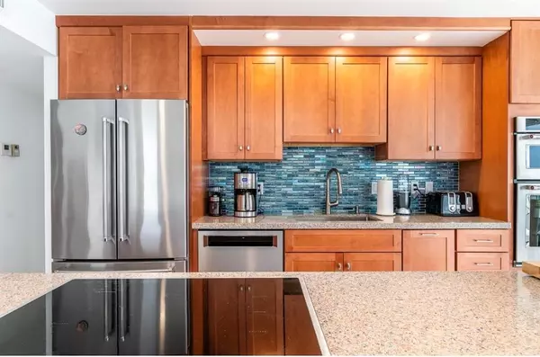 Riviera Beach, FL 33404,5540 N Ocean Dr #9-B