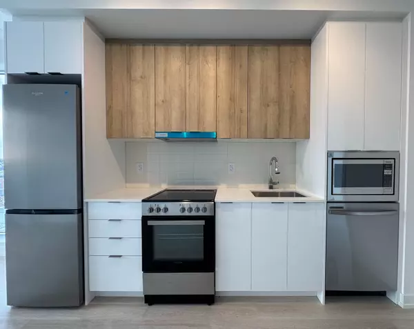 Markham, ON L6E 0W3,9763 Markham RD #737