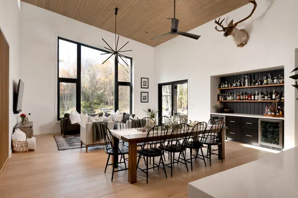 Huntsville, ON P1H 2J4,753 Williamsport RD