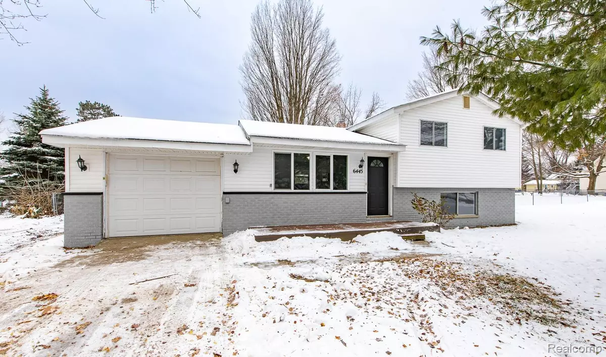 Waterford, MI 48327,6445 Pontiac Lake RD