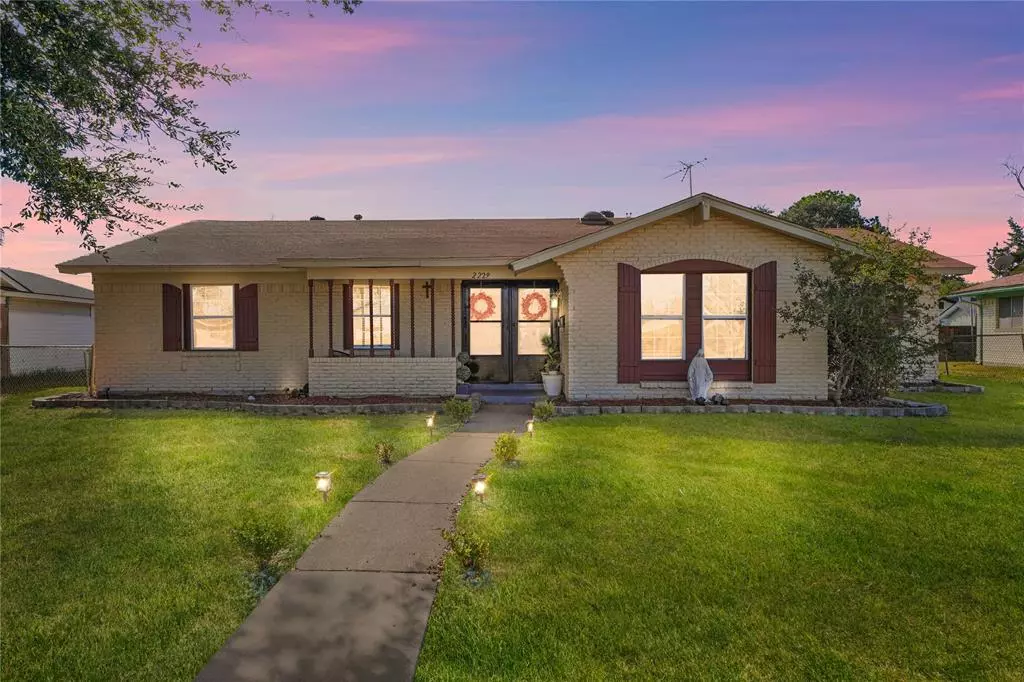 Mesquite, TX 75150,2229 Aloha Drive