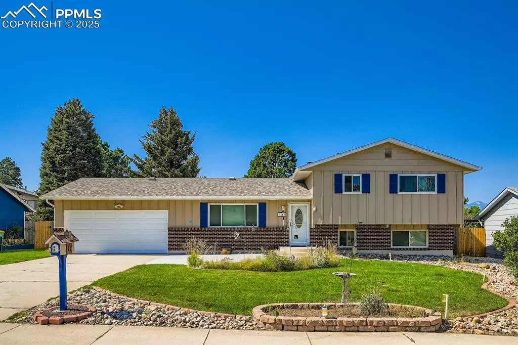 Colorado Springs, CO 80918,3243 Red Onion CIR