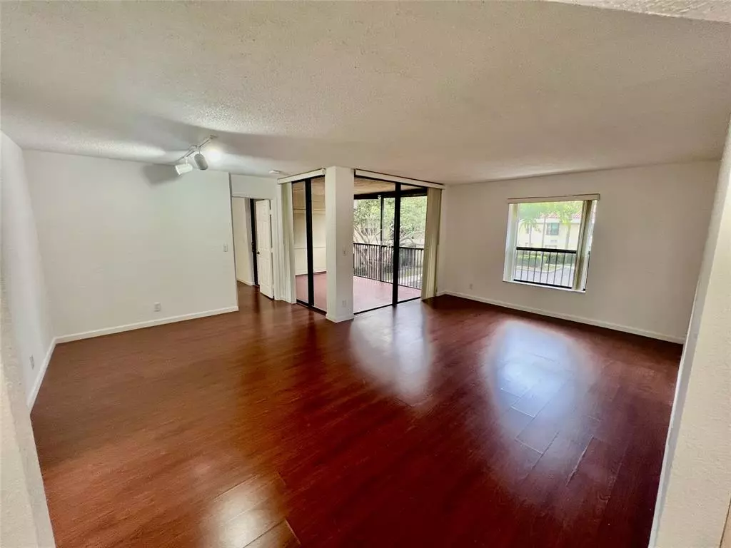 Coconut Creek, FL 33063,2479 NW 49th Ter #0