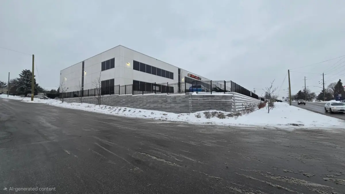 Aurora, ON L4G 7B2,2 Scanlon CT #2