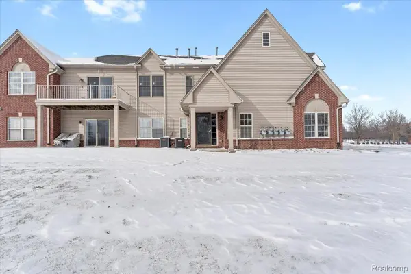 495 Addington LN, Ann Arbor, MI 48108