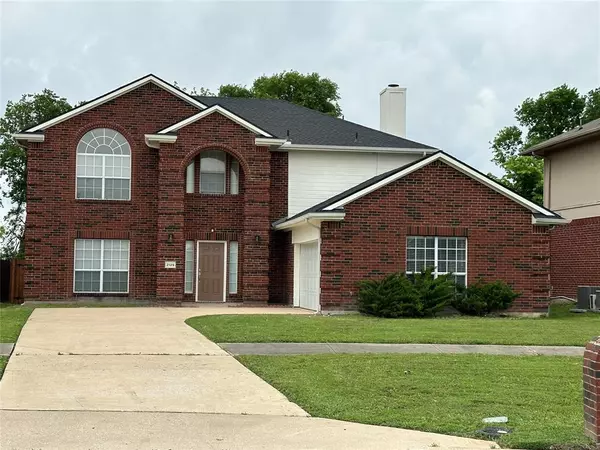 2129 San Simeon Drive,  Mesquite,  TX 75181