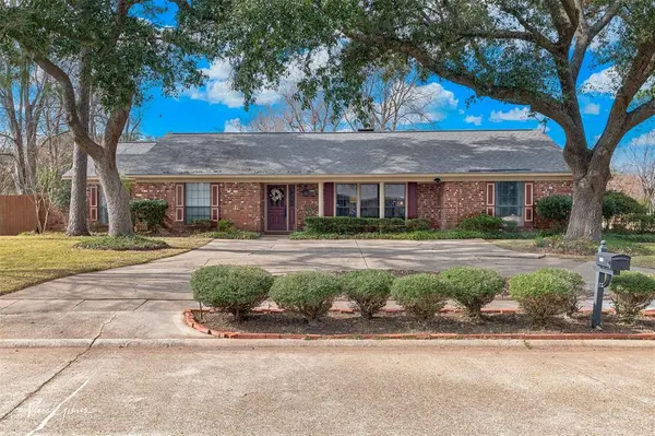 2300 Wesley Circle, Bossier City, LA 71111