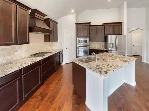 Little Elm, TX 75068,1305 Freesia Drive