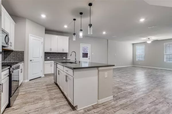 Rowlett, TX 75089,3808 Barnett Road