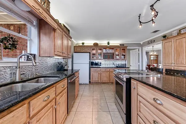 Lorena, TX 76655,102 County Road 424A