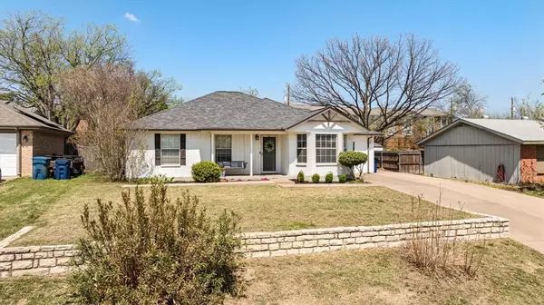 Granbury, TX 76048,1709 W Doyle Street