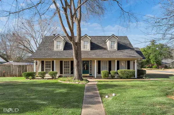 2119 Surrey Lane, Bossier City, LA 71111