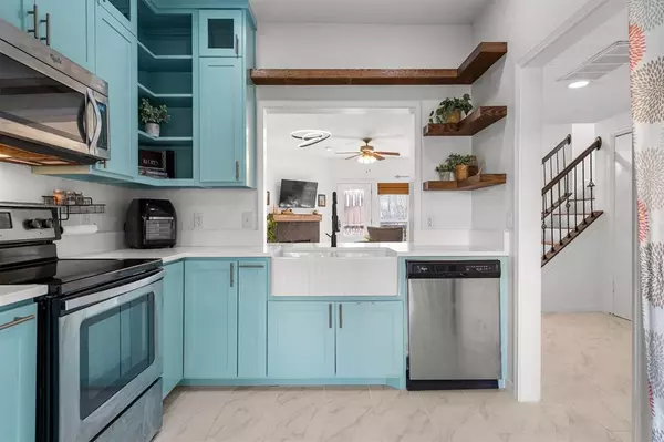 2426 Northlake Court, Irving, TX 75038