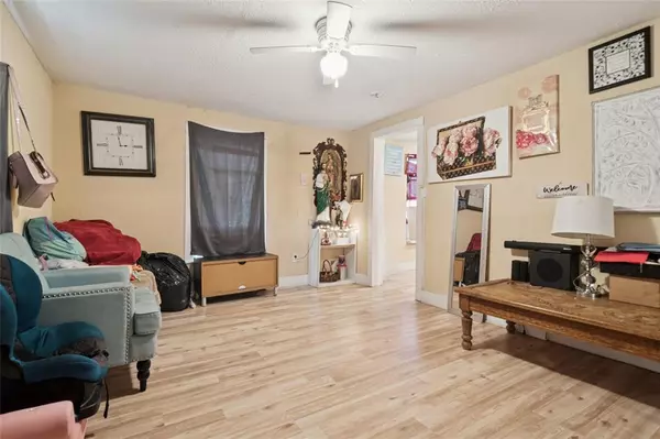 Kemp, TX 75143,805 E 11th Street