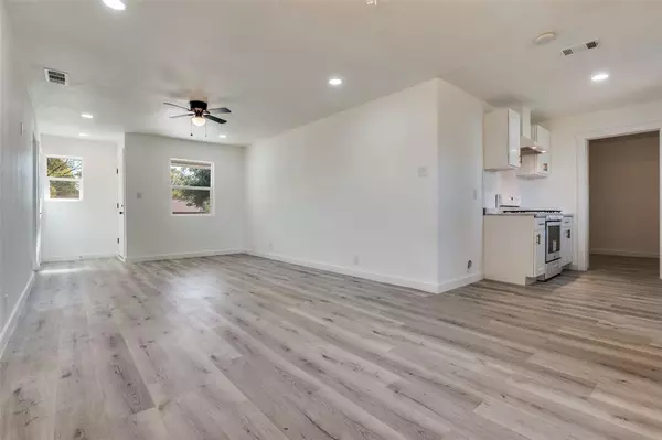 Dallas, TX 75217,6215 Misty Wood Drive