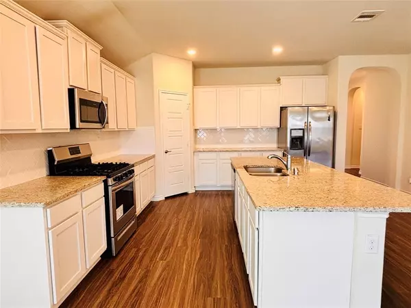 Denton, TX 76208,4104 Spur Trail