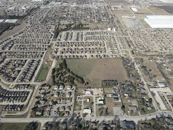 Red Oak, TX 75154,100 Lake Trail Drive